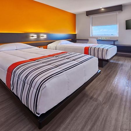 City Express Junior By Marriott Leon Centro De Convenciones Extérieur photo