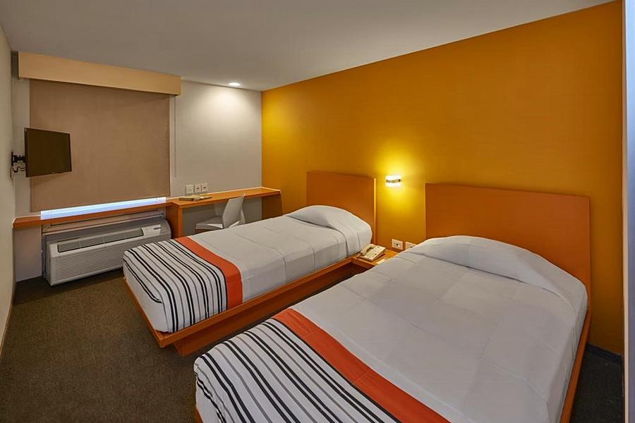 City Express Junior By Marriott Leon Centro De Convenciones Extérieur photo