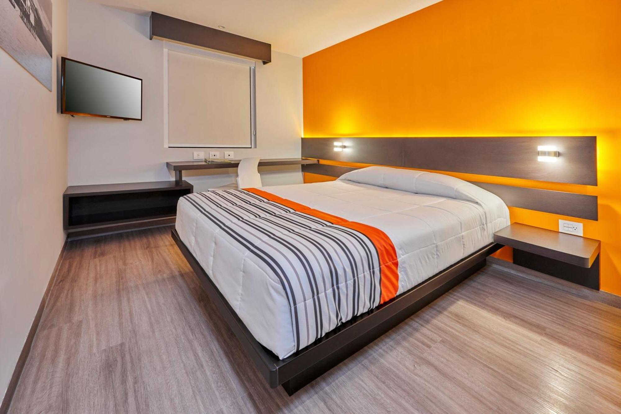 City Express Junior By Marriott Leon Centro De Convenciones Extérieur photo