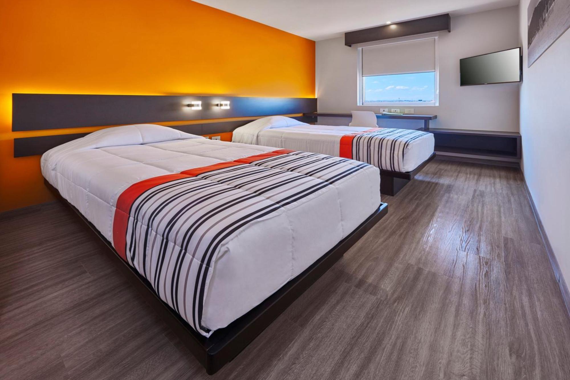 City Express Junior By Marriott Leon Centro De Convenciones Extérieur photo