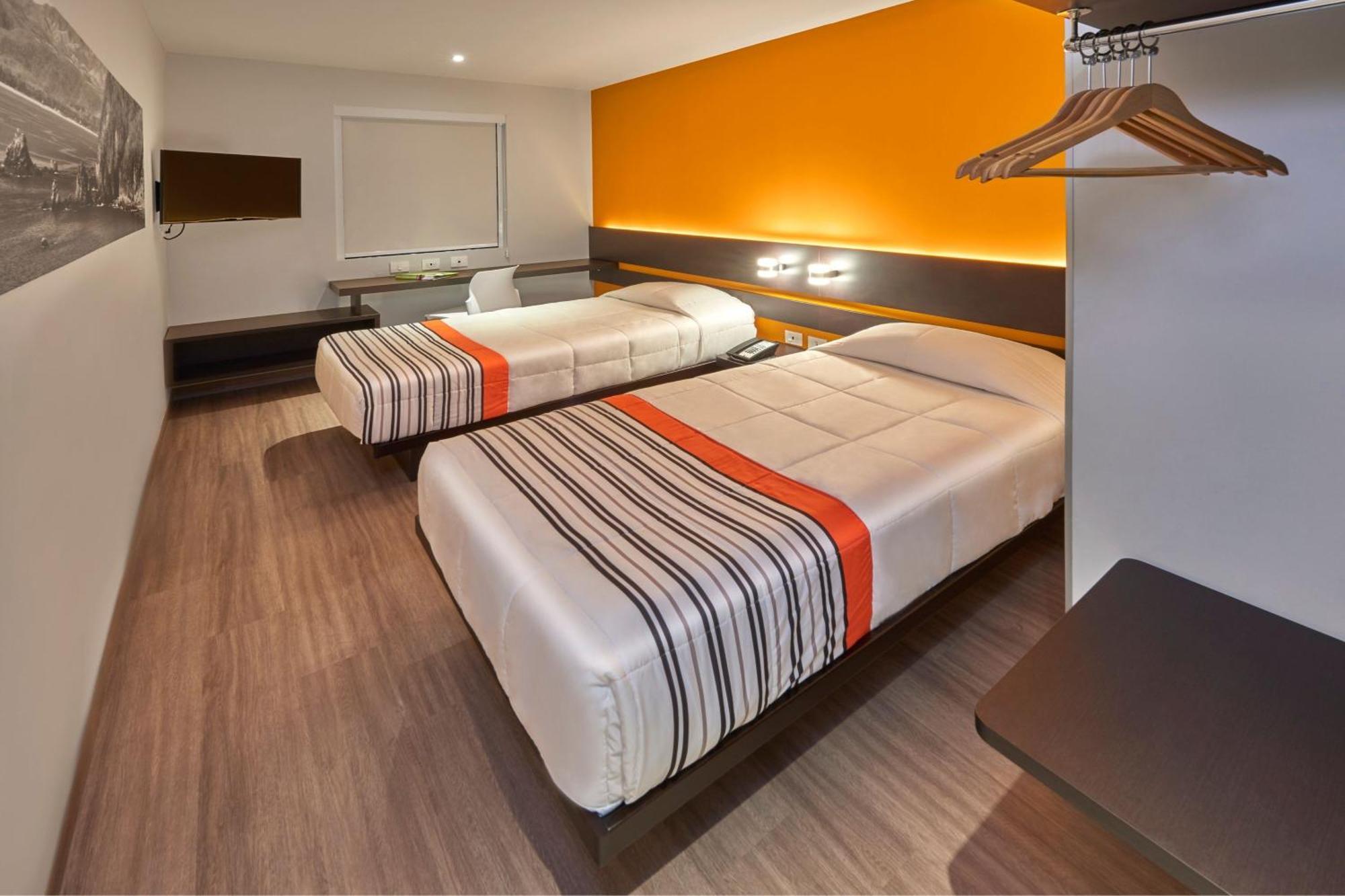 City Express Junior By Marriott Leon Centro De Convenciones Extérieur photo
