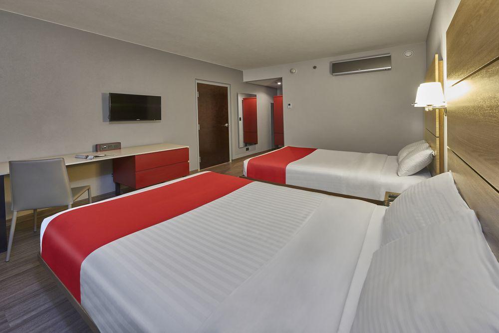 City Express Junior By Marriott Leon Centro De Convenciones Extérieur photo